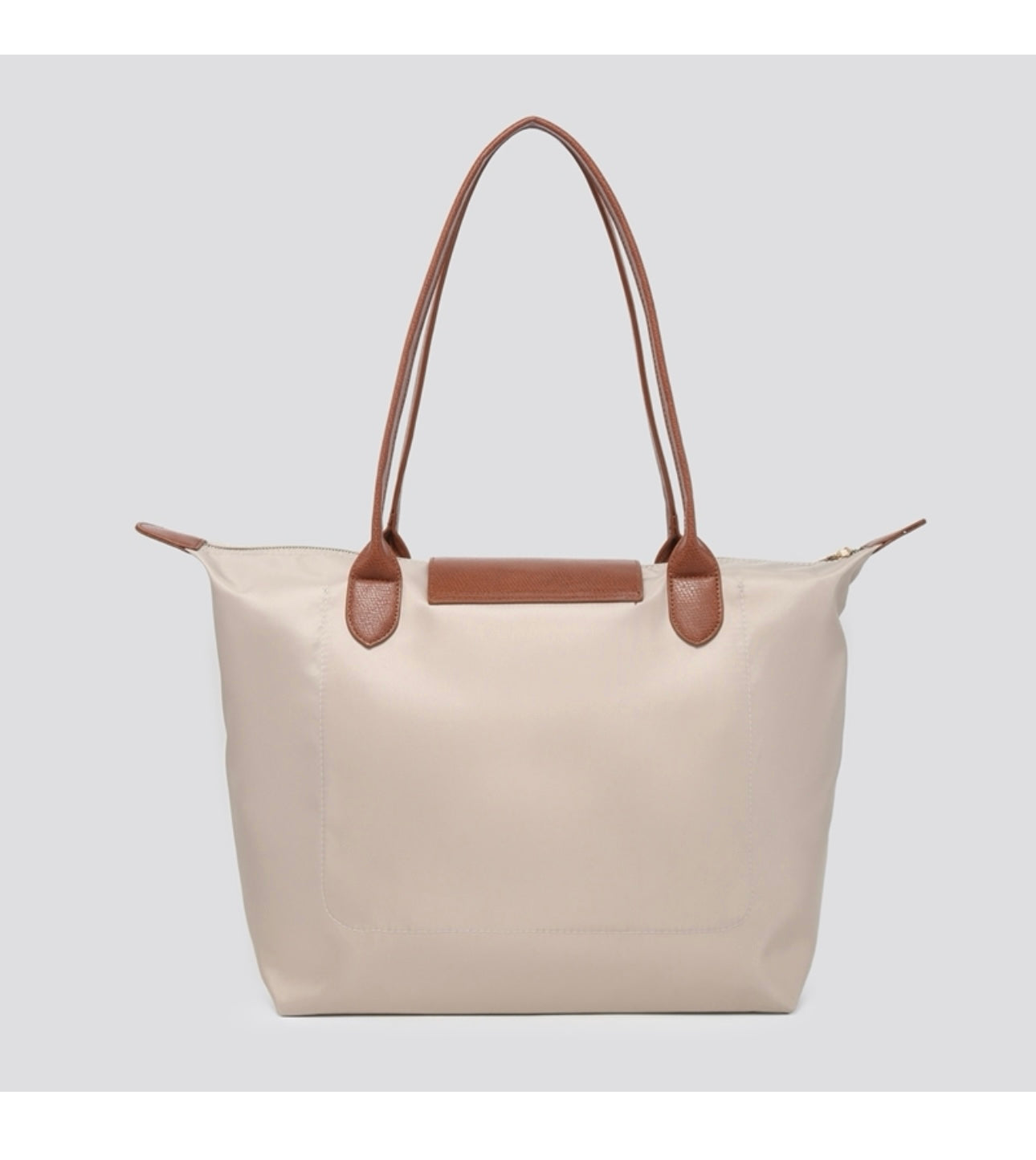 Ladies weatherproof everyday fashion bag.