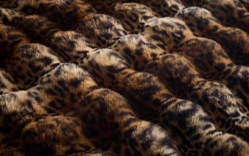 Chic Leopard Print Faux Fur Blanket (130cm*160cm) BLK020