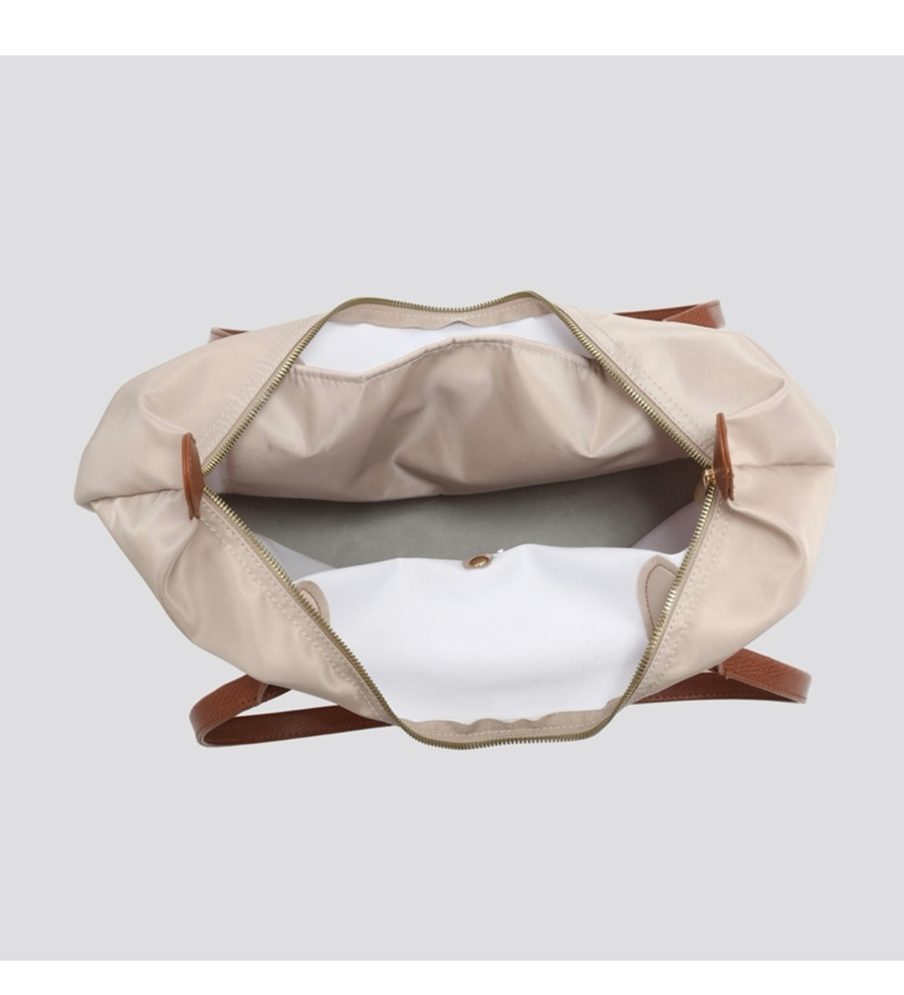 Ladies weatherproof everyday fashion bag.