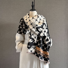 Retro Chic Floral Lattice Scarf
WS057 Black