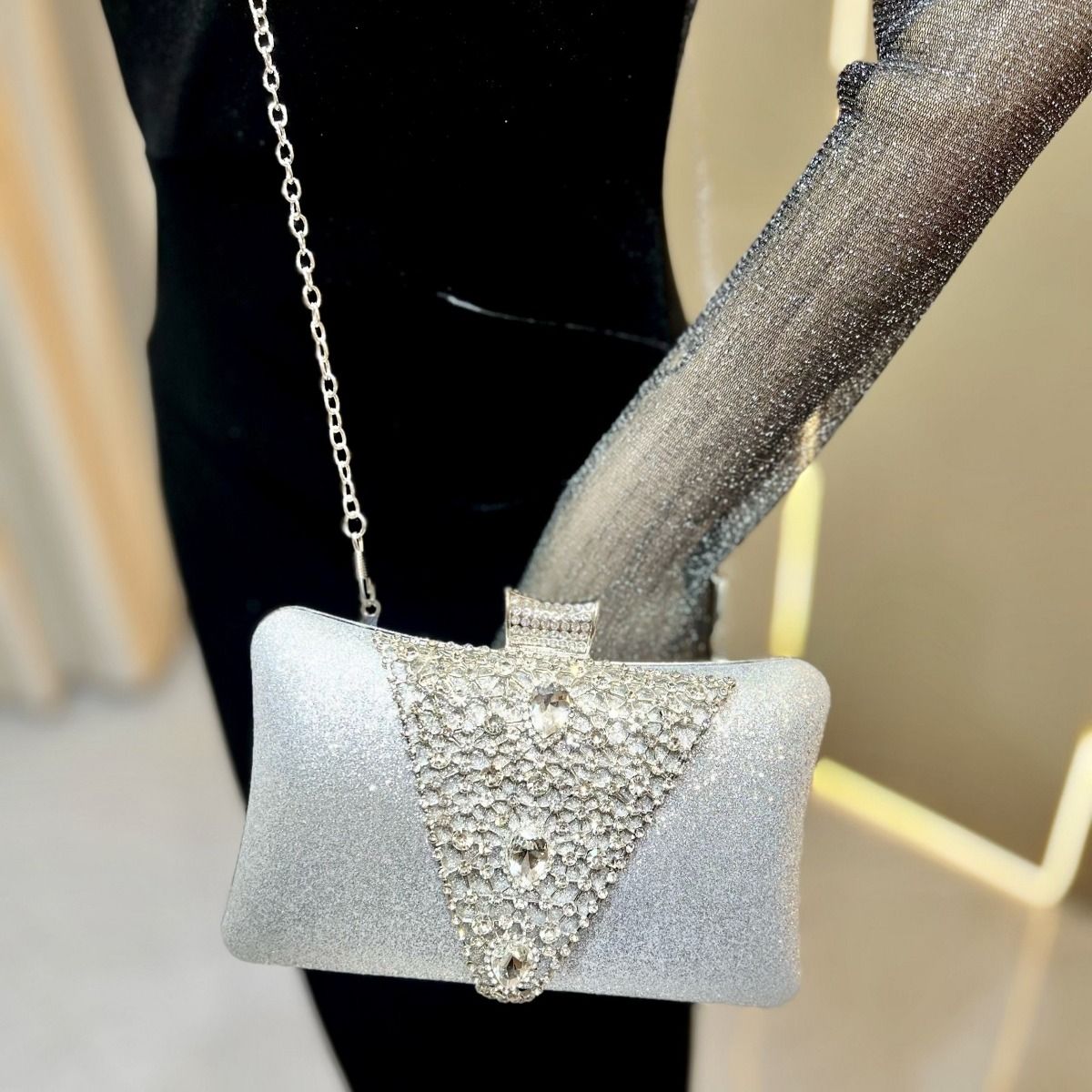 Crystals Details Evening Bag with Chain Handle sliver
