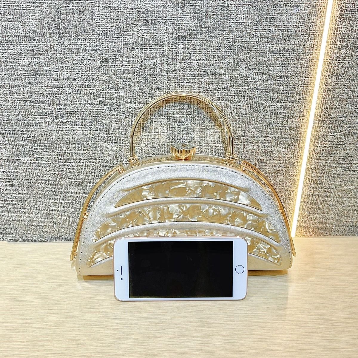 Arc Evening Bag with Handle and Crystal Clasp gold